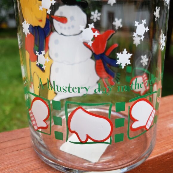 Vintage Anchor Hocking Winnie The Pooh & Piglet WINTER THEMED Glass Jar With Lid - Picture 5 of 16